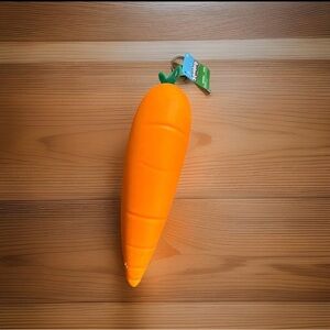 Sunny Days Squeezy Carrot Fast Ship